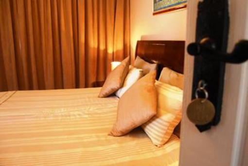 фото отеля Savoy Lodge Hotel Cape Town