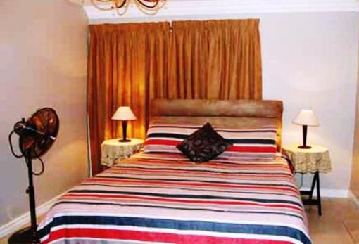 фото отеля Savoy Lodge Hotel Cape Town