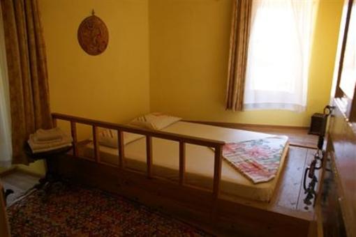 фото отеля Taksiyarhis Pansiyon