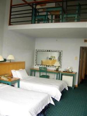фото отеля Evergreen Resort Hotel