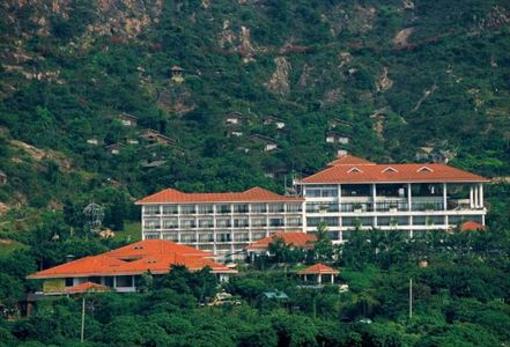 фото отеля Evergreen Resort Hotel