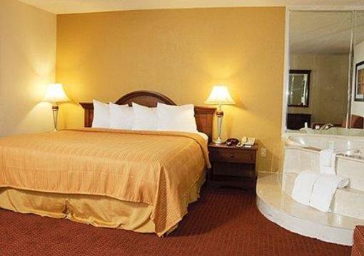 фото отеля Quality Inn & Suites Kokomo