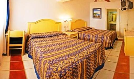 фото отеля Hotel Marbella Manzanillo