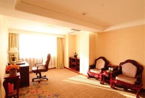 фото отеля Yanbian Baishan Hotel