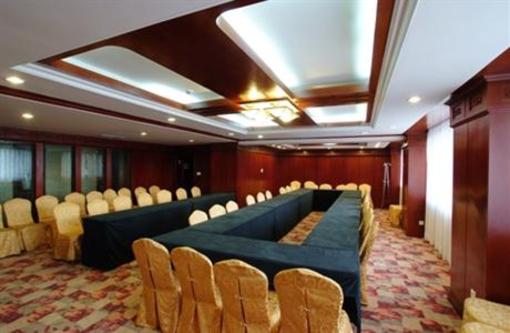 фото отеля Yanbian Baishan Hotel