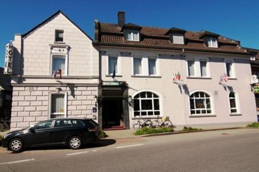 фото отеля Hotel Jägerhof Weeze