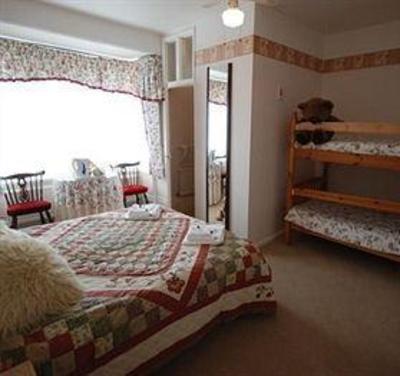 фото отеля Roseglen Hotel