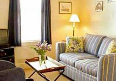 фото отеля Delaware Inn at Rehoboth Bed & Breakfast