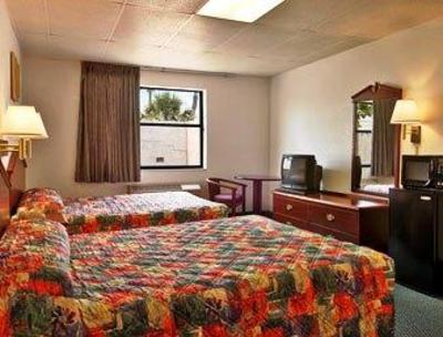 фото отеля Super 8 Motel Pompano Beach