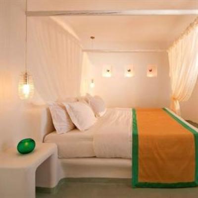 фото отеля Absolute Bliss Imerovigli Suites