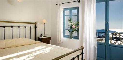 фото отеля Absolute Bliss Imerovigli Suites