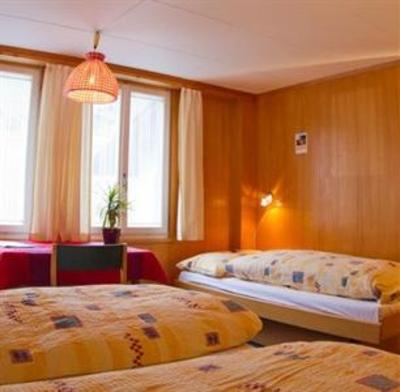 фото отеля Hotel Hari im Schlegeli