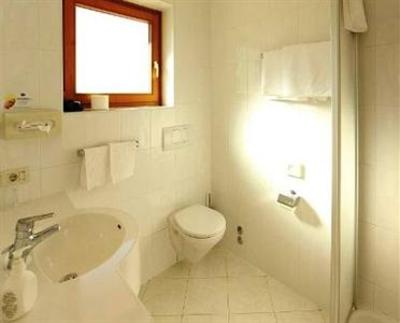 фото отеля Hotel Hirzer