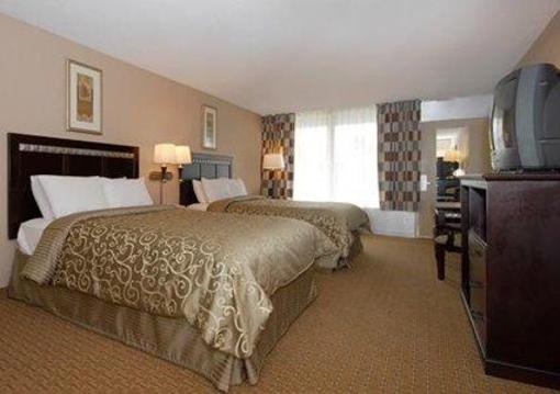 фото отеля Clarion Inn Pueblo