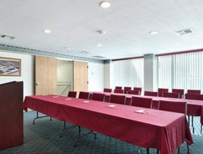 фото отеля Days Inn & Suites Round Rock