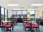 фото отеля Days Inn & Suites Round Rock