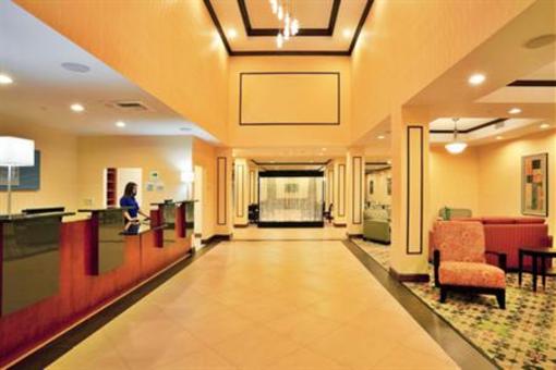 фото отеля Holiday Inn Express Hotel & Suites Palm Bay