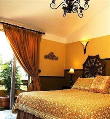 фото отеля Hostal Villa Toscana