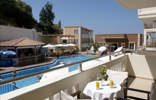 фото отеля Porto Kalamaki Hotel Apartments