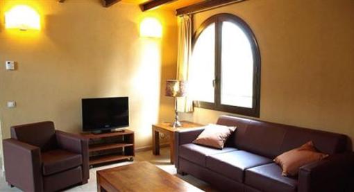 фото отеля L'Arcada De Fares Apartment Sant Ferriol