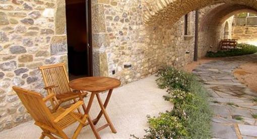 фото отеля L'Arcada De Fares Apartment Sant Ferriol