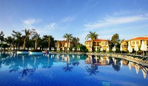 фото отеля Queen's Park Resort