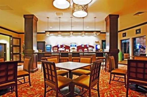 фото отеля Holiday Inn Express & Suites Wichita Falls