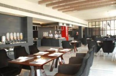 фото отеля Best Western Hotel Des Francs Soissons