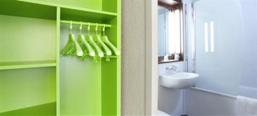 фото отеля Campanile Aix-en-Provence Ouest Jas de Bouffan Hotel