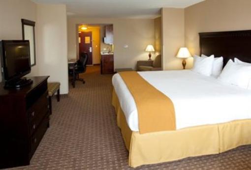 фото отеля Holiday Inn Express Hotel & Suites Tappahannock