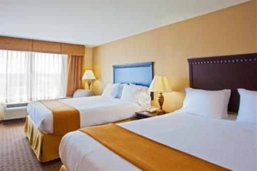 фото отеля Holiday Inn Express Hotel & Suites Tappahannock