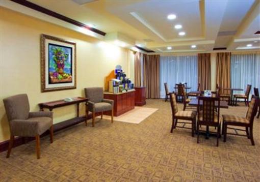 фото отеля Holiday Inn Express Hotel & Suites Tappahannock