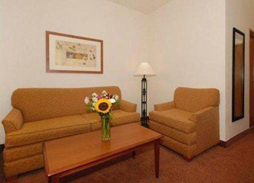 фото отеля Sleep Inn & Suites Conference Center