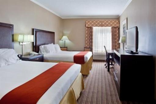 фото отеля Holiday Inn Express St. Simon's Island