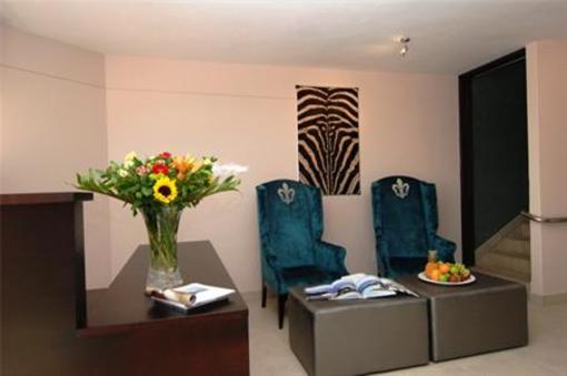 фото отеля Life & Leisure Guest House