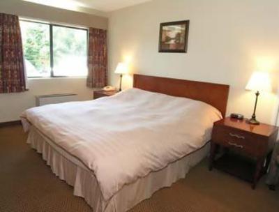 фото отеля Tropicana Suite Hotel Vancouver