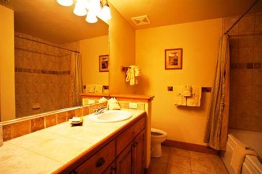 фото отеля Canyon Creek at EagleRidge Condominiums Steamboat Springs