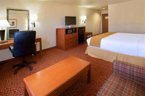 фото отеля Holiday Inn Express Hotel and Suites Brenham