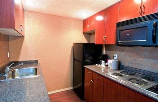 фото отеля BEST WESTERN PLUS Chelsea Inn