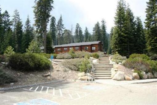 фото отеля Wuksachi Lodge & Village