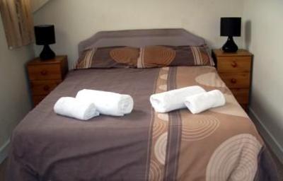 фото отеля Aartswood Guest House