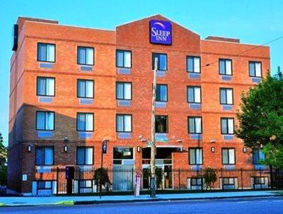 фото отеля Sleep Inn JFK Airport Rockaway Blvd