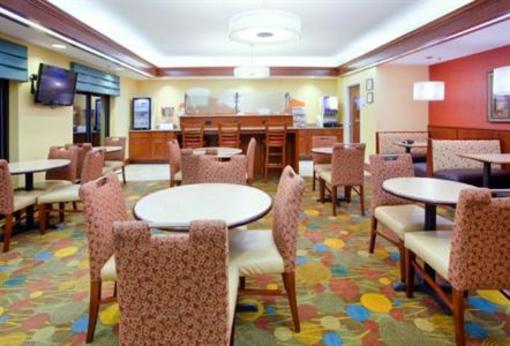 фото отеля Holiday Inn Express Durham (North Carolina)