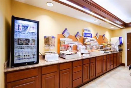фото отеля Holiday Inn Express Durham (North Carolina)