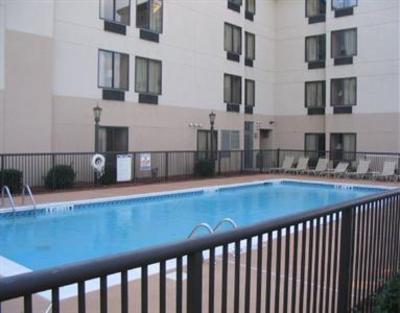 фото отеля Holiday Inn Express Durham (North Carolina)