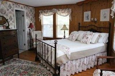 фото отеля Cornell Inn