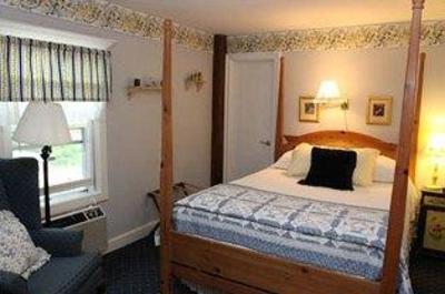 фото отеля Cornell Inn