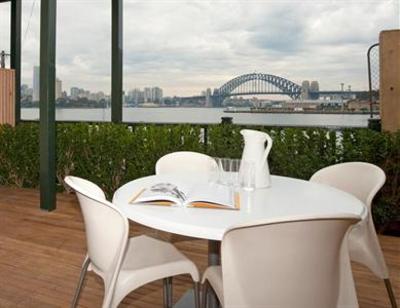 фото отеля Balmain Wharf Apartments Sydney