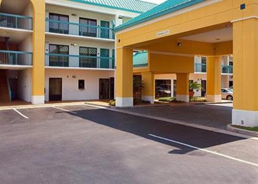 фото отеля Econo Lodge Inn & Suites Foley