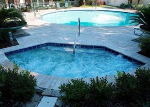фото отеля Econo Lodge Inn & Suites Foley